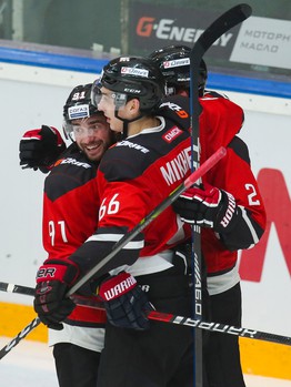 10.09.2018. "Авангард" - "Нефтехимик" 4:2