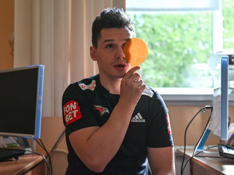 Медицинский осмотр «Авангарда». День 1