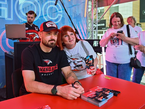 Артём Блажиевский на вечеринке Буэнос Летос