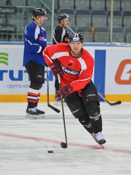Тренировка "Авангарда" перед матчем с "Югрой"