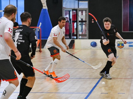 Товарищеский матч по флорболу. «Охранники Крылова» - «Мощные СМИ» 10:2