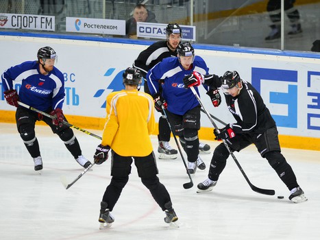 Раскатка "Авангарда" перед пятым матчем серии с "Салаватом Юлаевым"