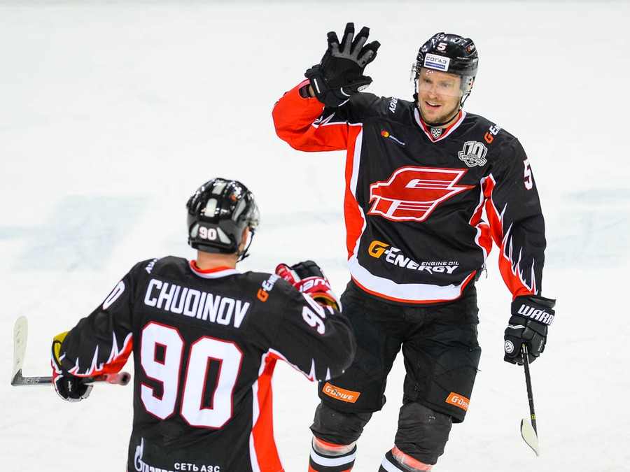 07.12.2017. "Авангард" - "Лада" 4:2