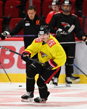 Первая тренировка Владимира Ткачева с основным составом