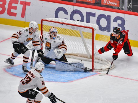 13.10.2022. «Авангард» - «Амур» 4:1