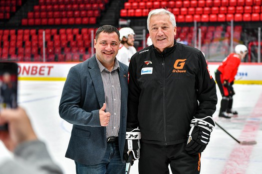 Победители премии «Народный герой. Омск» на G-Drive Арене