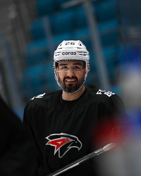 Тренировка «Авангарда» перед матчем в Астане