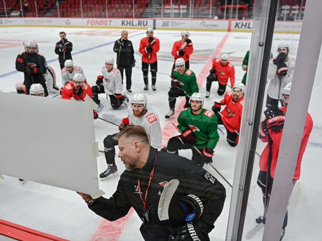 Тренировка «Авангарда» на G-Drive Арене