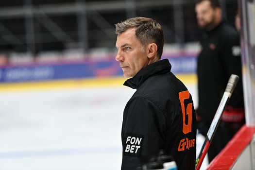 Первая ледовая тренировка «Авангарда»