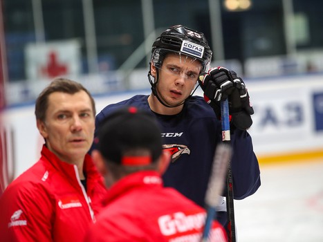 Открытая тренировка «Авангарда» для СМИ