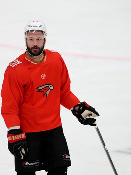 Тренировка «Авангарда» перед стартом финала Кубка Гагарина