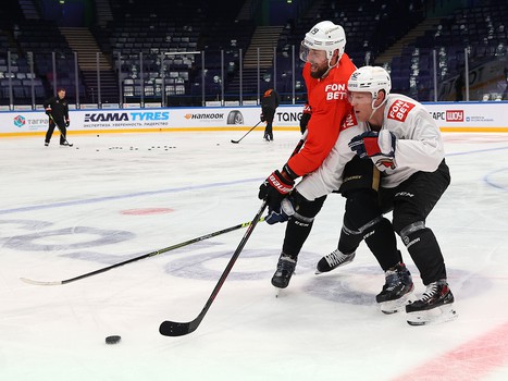 Первая тренировка Никиты Сошникова в «Авангарде»