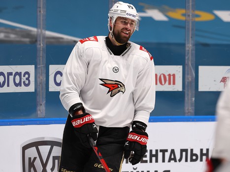 Раскатка «Авангарда» перед матчем в Сочи