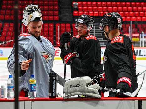 Открытая тренировка «Авангарда» перед вторым раундом плей-офф