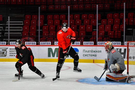 Тренировка «Авангарда» перед матчем с «Адмиралом»
