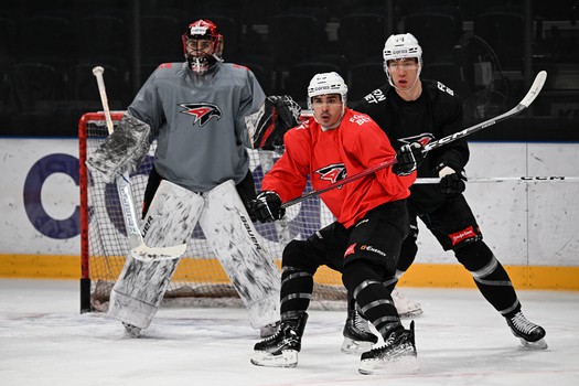 Раскатка «Авангарда» перед выездным матчем с московским «Динамо»