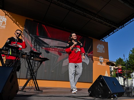 Вечеринка Буэнос Летос в День России