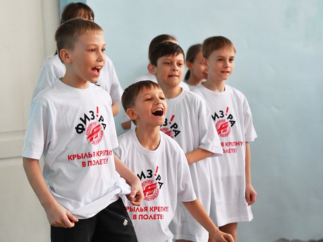 "Физ-ра с "Омскими Ястребами" в 26 гимназии
