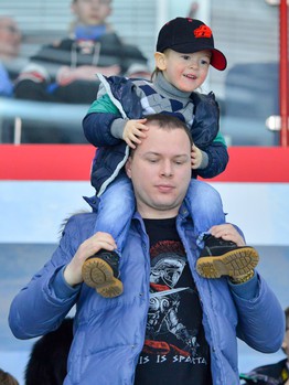 Наша атмосфера. Как поддерживали "Авангард" в сибирском дерби