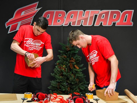 Новогодние игры "Авангарда": Кошелев vs Михеев