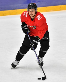 Двусторонний матч «Авангарда»