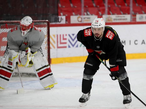 Тренировка «Авангарда» перед матчем в Екатеринбурге