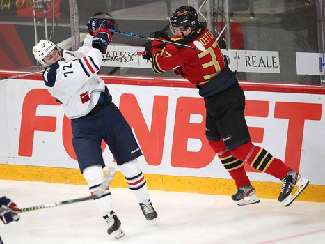 18.03.2021. 1/2 финала, 1 матч. «Авангард» - «Металлург» Мг 2:5