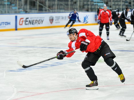 Раскатка "Авангарда" перед матчем с "Магниткой"