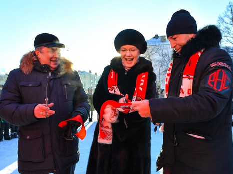 В Омске открыли площадки для занятий хоккеем