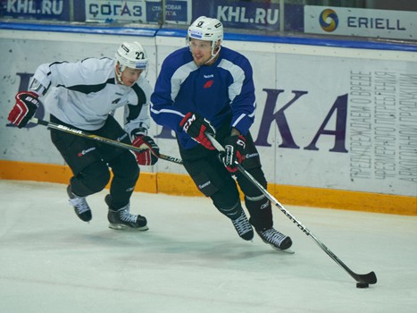 Раскатка "Авангарда" в Екатеринбурге перед игрой с "Автомобилистом"