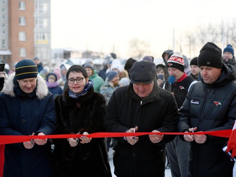 Новая хоккейная коробка в Омске