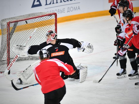 Раскатка "Авангарда" перед первым матчем в 2017 году