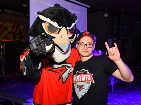 31.03.2019. Фан-зоны "Авангарда" в Омске 