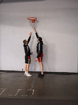 Тренировка «Авангарда» перед вторым матчем серии с «Ак Барсом»