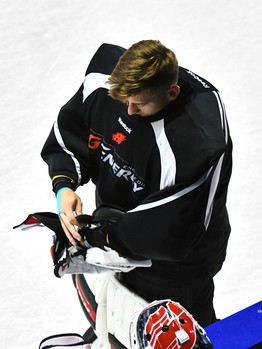 Раскатка "Авангарда" в Хомутове перед матчем с "Автомобилистом"