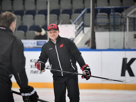 "Авангард" готовится к битве с амурскими "тиграми"