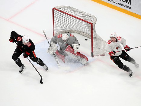 Тренировка «Авангарда» во время паузы в чемпионате