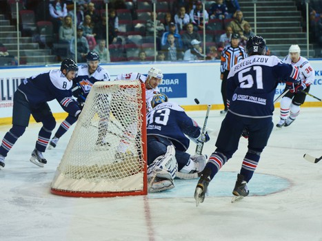 18.08.2015. Мемориал Ромазана-2015. "Авангард" - "Металлург" Мг 5:2