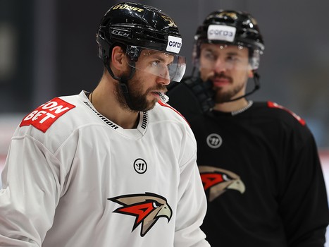 Тренировка «Авангарда» перед матчем с «Салаватом Юлаевым»