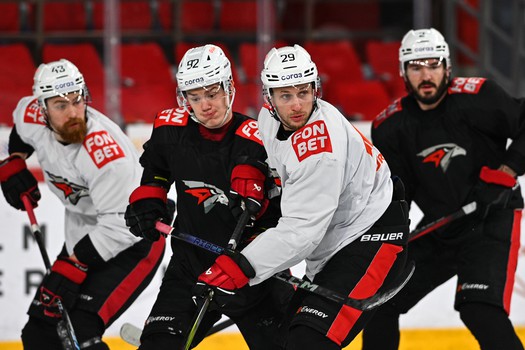 Тренировка «Авангарда» перед матчем в Екатеринбурге