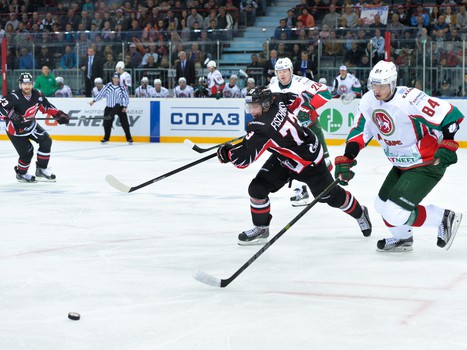 08.09.2015. "Авангард" - "Ак Барс" 2:3Б