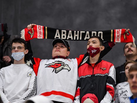 Пятый игровой день финала Первенства ЮХЛ в Омске