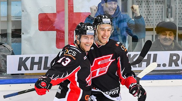 Предновогодний кураж! "Авангард" разгромил рижское "Динамо" с разницей в шесть шайб!