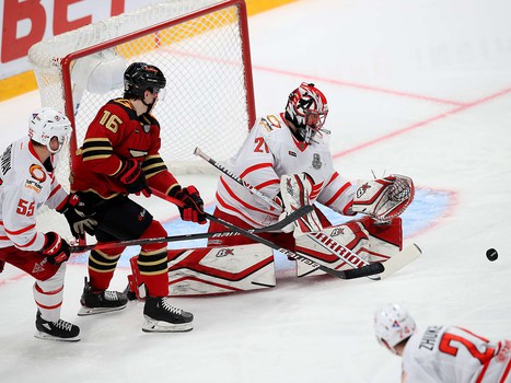 02.03.2021. 1/4 финала, 1 матч. «Авангард» - «Автомобилист» 3:0