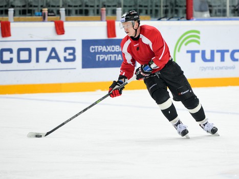 "Авангард" тренируется перед стартом домашней серии