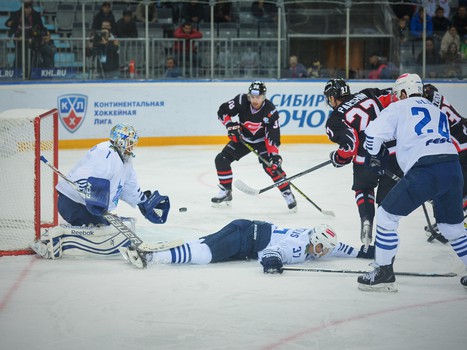 14.10.2015. "Авангард" - "Адмирал" 6:5Б