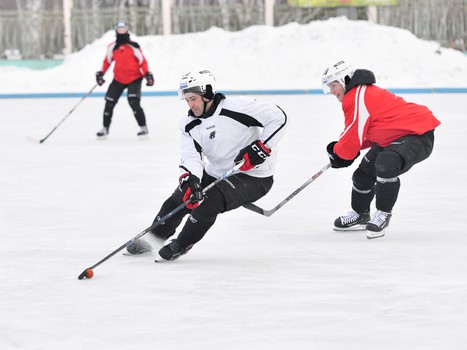 Тренировка "Авангарда" на открытом льду