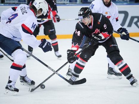 05.12.2015. "Авангард" - "Слован" 5:3