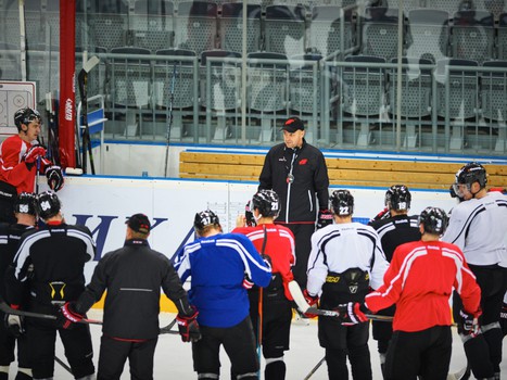 Раскатка "Авангарда" перед матчем с "Амуром"