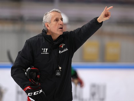 Тренировка «Авангарда» перед матчем во Владивостоке